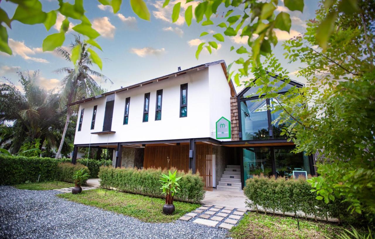 In My Place Cafotel Khlong Thom Екстер'єр фото
