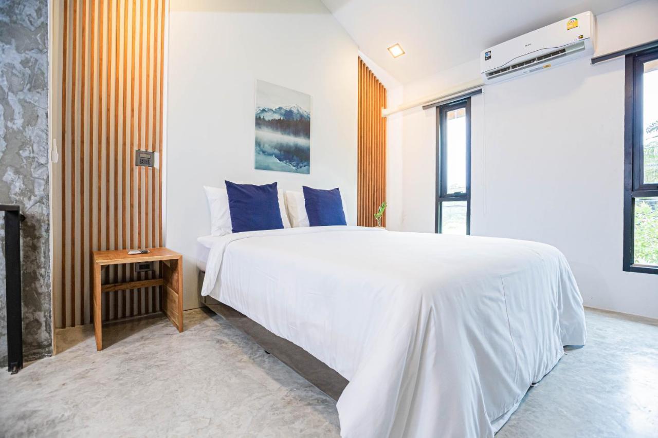 In My Place Cafotel Khlong Thom Екстер'єр фото