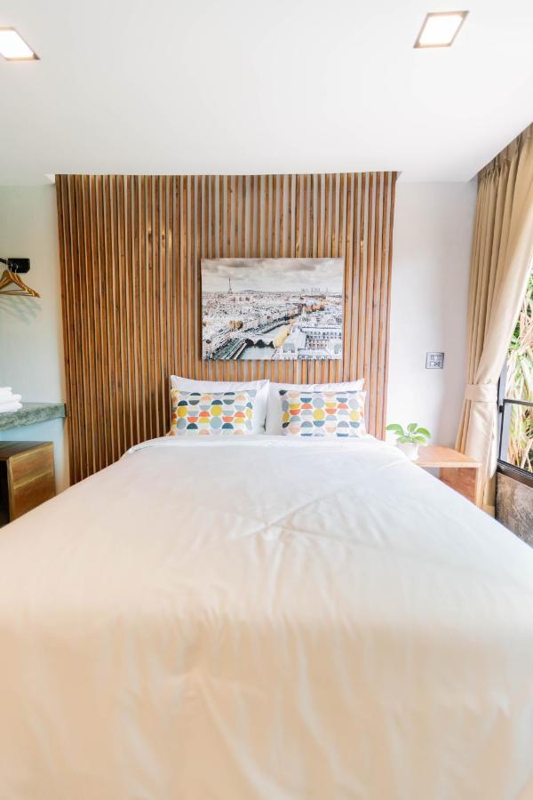 In My Place Cafotel Khlong Thom Екстер'єр фото