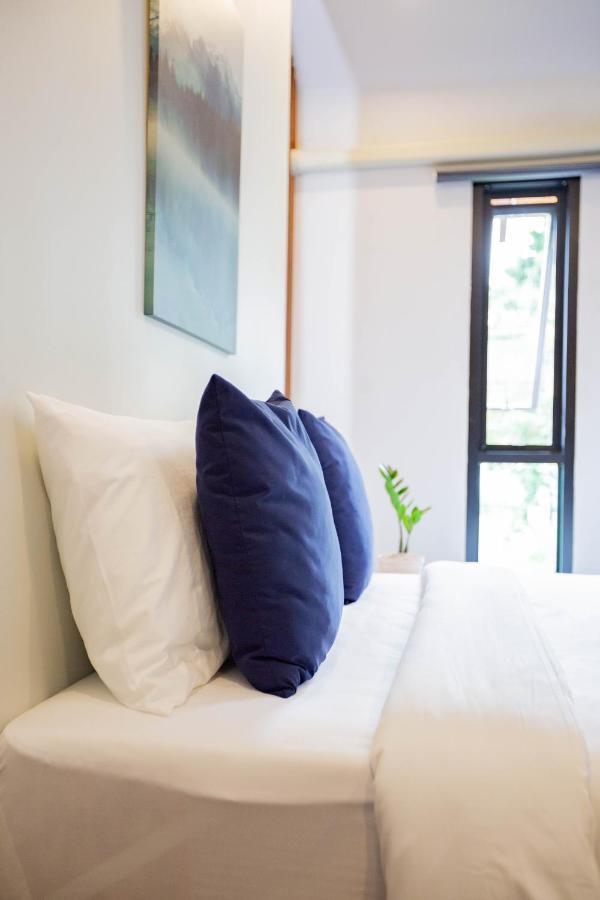 In My Place Cafotel Khlong Thom Екстер'єр фото