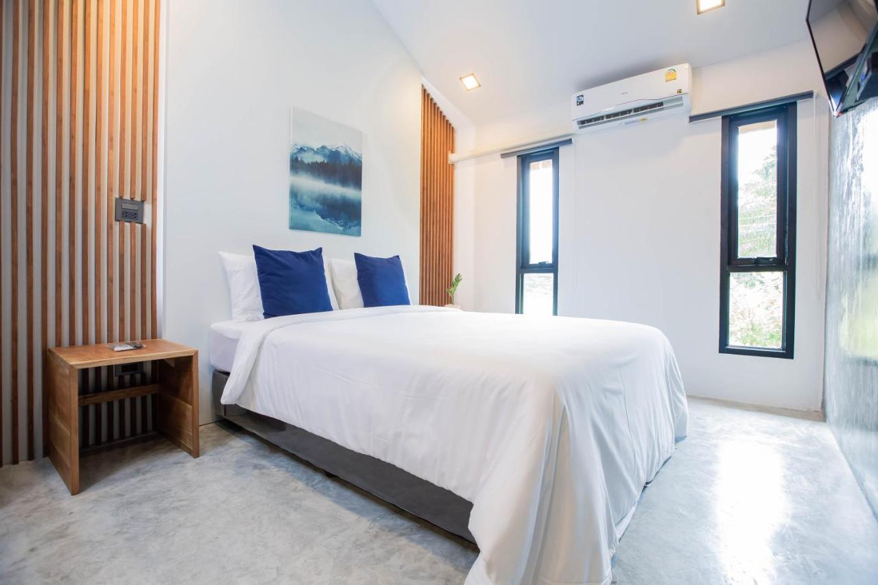In My Place Cafotel Khlong Thom Екстер'єр фото