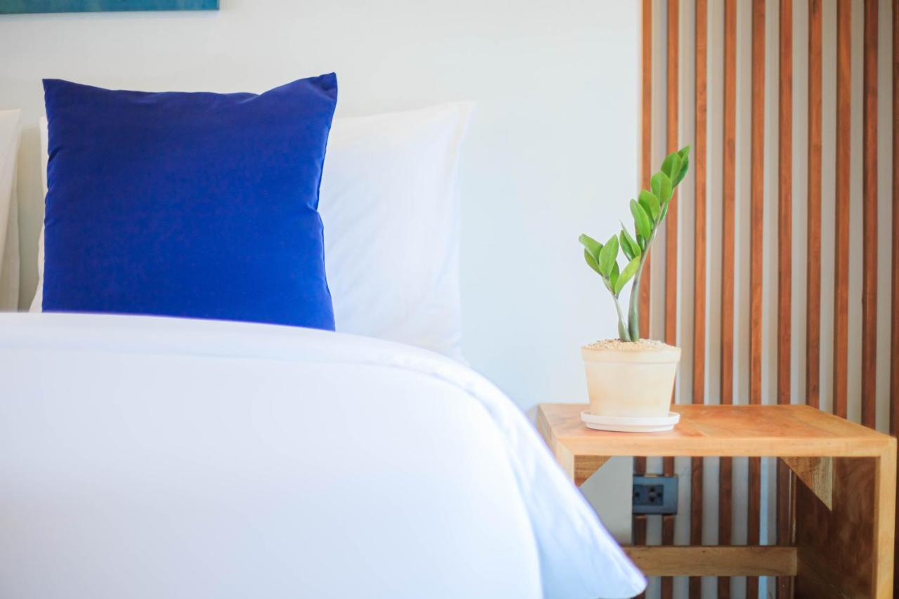 In My Place Cafotel Khlong Thom Екстер'єр фото