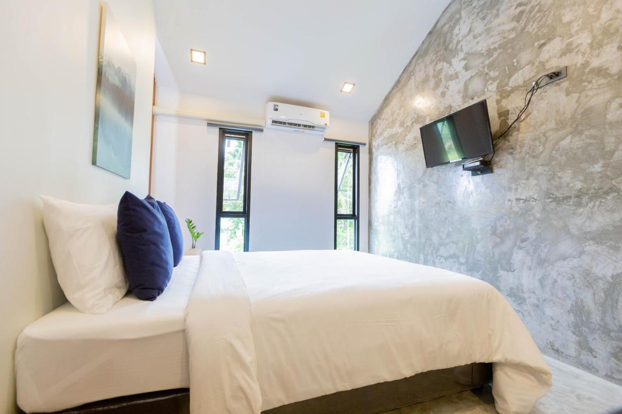 In My Place Cafotel Khlong Thom Екстер'єр фото