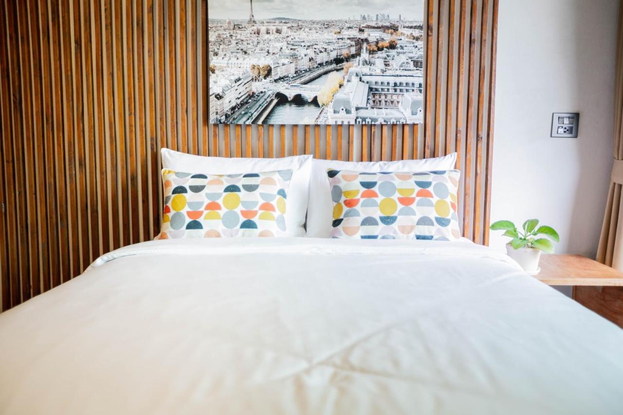 In My Place Cafotel Khlong Thom Екстер'єр фото